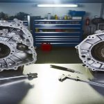 Naprawa automatycznej skrzyni biegów a manualnej – porównanie